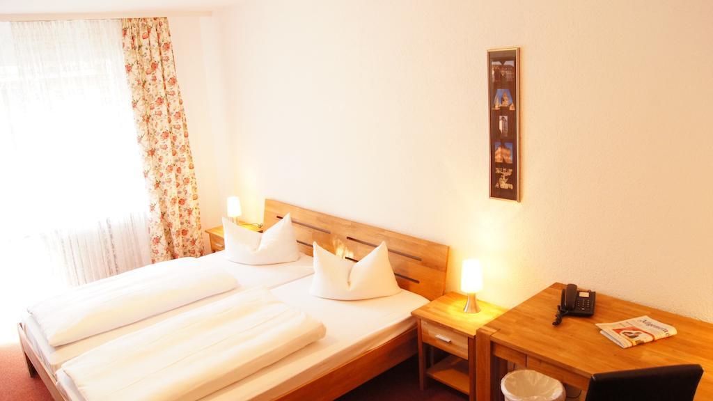 Hotel Garni Am Hechenberg Mainz Dış mekan fotoğraf