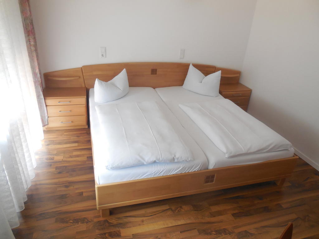 Hotel Garni Am Hechenberg Mainz Oda fotoğraf