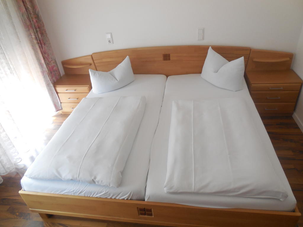 Hotel Garni Am Hechenberg Mainz Oda fotoğraf